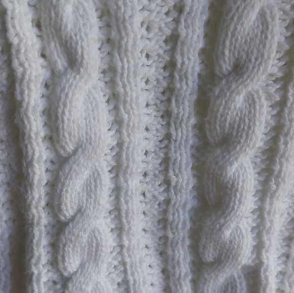 Vintage Cable Knit White Cotton Turtleneck Sweater - Picture 2 of 8